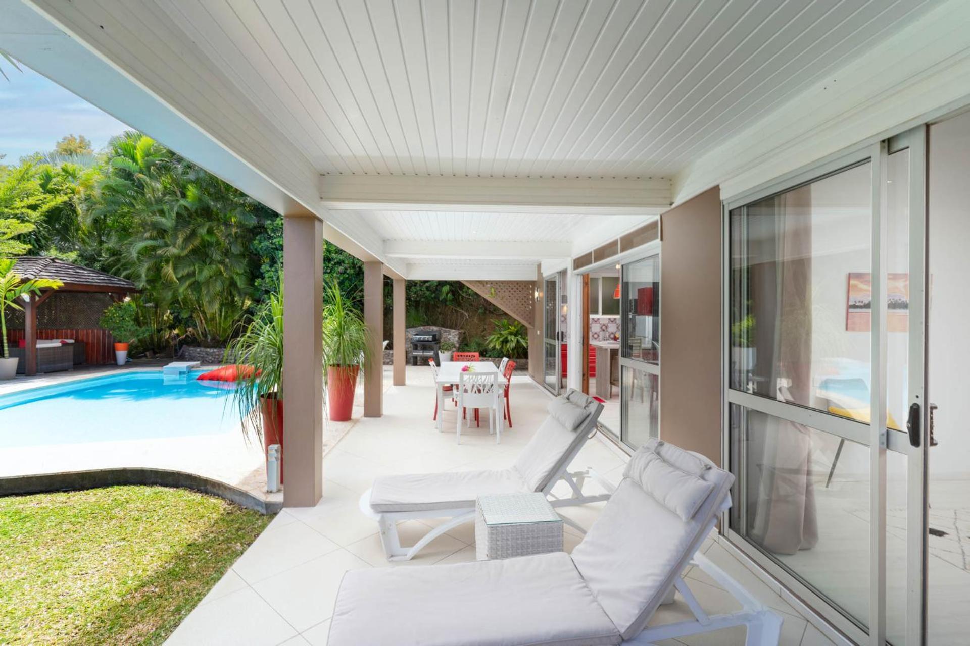 Villa Lodge - Bas De Villa Avec Piscine Et Vue Ocean Et Moorea Punaauia  Extérieur photo
